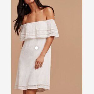 Wilfred White Off-the-Shoulder Ruffle Dress